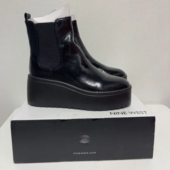 NINE WEST / Henrita-3 / Black Patent / Faux Leather / Platform/ Booties / Size 1 - Picture 5 of 9